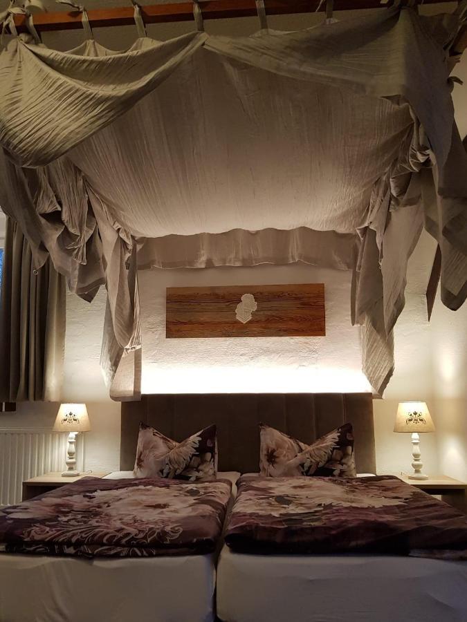 Hotel Ritterhof Kampehl Neustadt  Zewnętrze zdjęcie